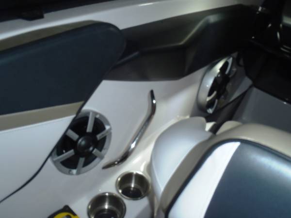 2015 Sea-Doo, dovoz USA — foto 9 z 10