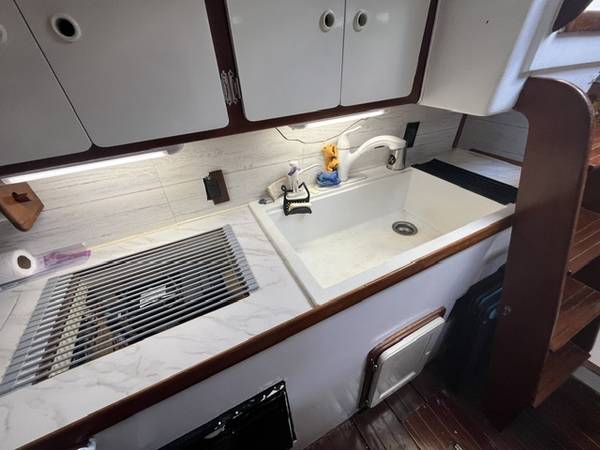 1987 Catalina, dovoz USA — foto 9 z 12