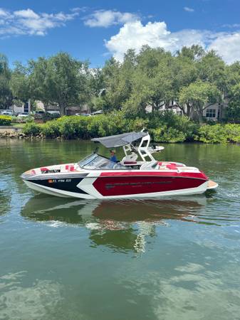 2017 Nautique, dovoz USA — foto 2 z 12
