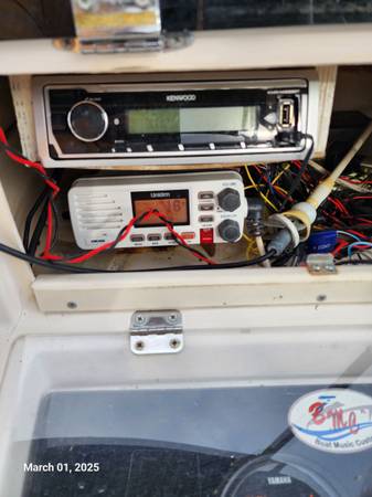 1995 Grady-White, biela, dovoz USA — foto 7 z 12