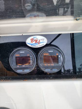 1995 Grady-White, biela, dovoz USA — foto 9 z 12