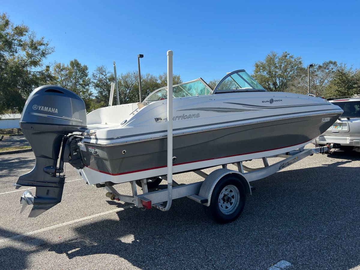 2015 Hurricane, dovoz USA — foto 6 z 12
