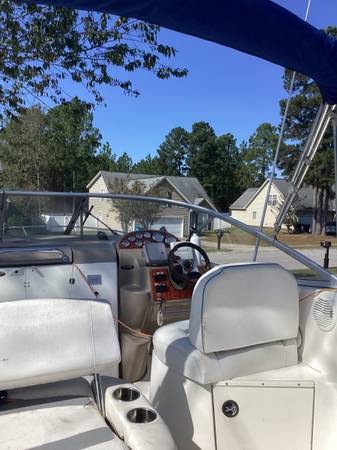 Bayliner, dovoz USA — foto 5 z 12