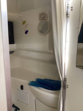 Bayliner, dovoz USA — foto 9 z 12