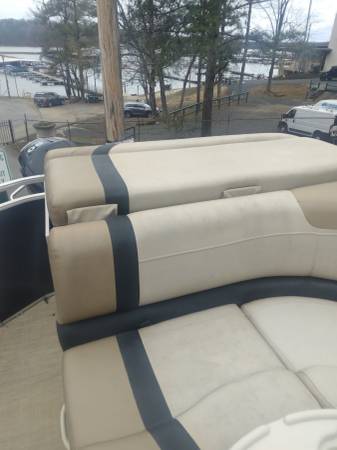 2018 Crestliner, dovoz USA — foto 4 z 7