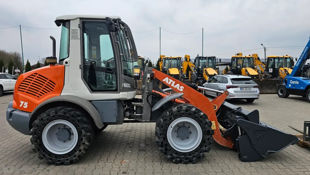 2012 Atlas AR, 2 960 mth, dovoz Skladom v EÚ — foto 2 z 20