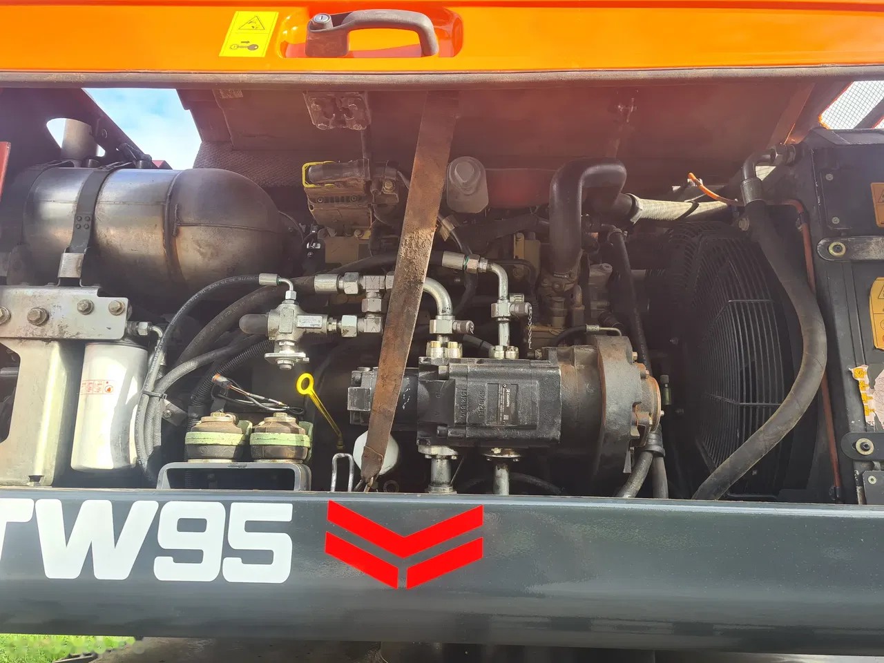 2017 Schaeff PW 95, 8 300 mth, dovoz Skladom v EÚ — foto 5 z 9
