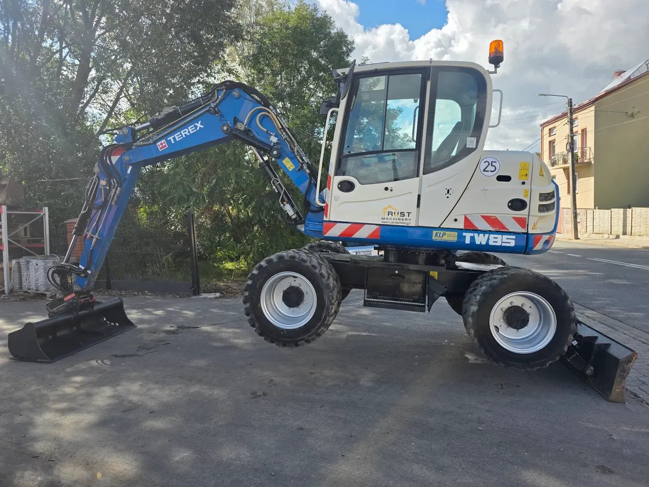 2014 Terex TW 85 OilQuick, 4 155 mth, dovoz Skladom v EÚ — foto 8 z 18