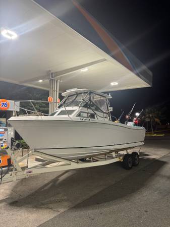 Grady-White, biela, dovoz USA — foto 3 z 10