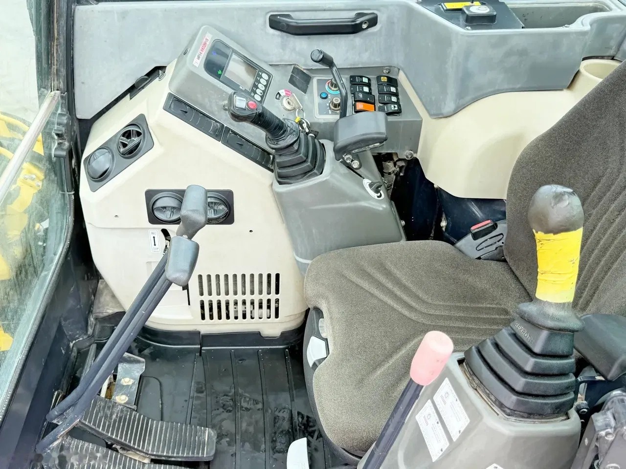 2016 Yanmar VIO80, 8 121 mth, dovoz Skladom v EÚ — foto 7 z 9
