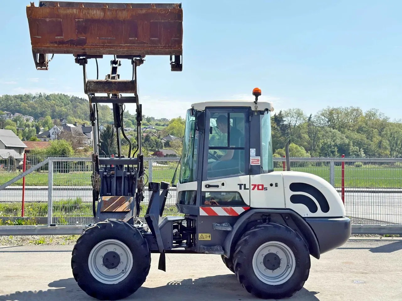 2010 Terex TL, 4 326 mth, dovoz Skladom v EÚ — foto 1
