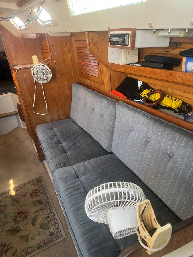 Catalina, dovoz USA — foto 4 z 9