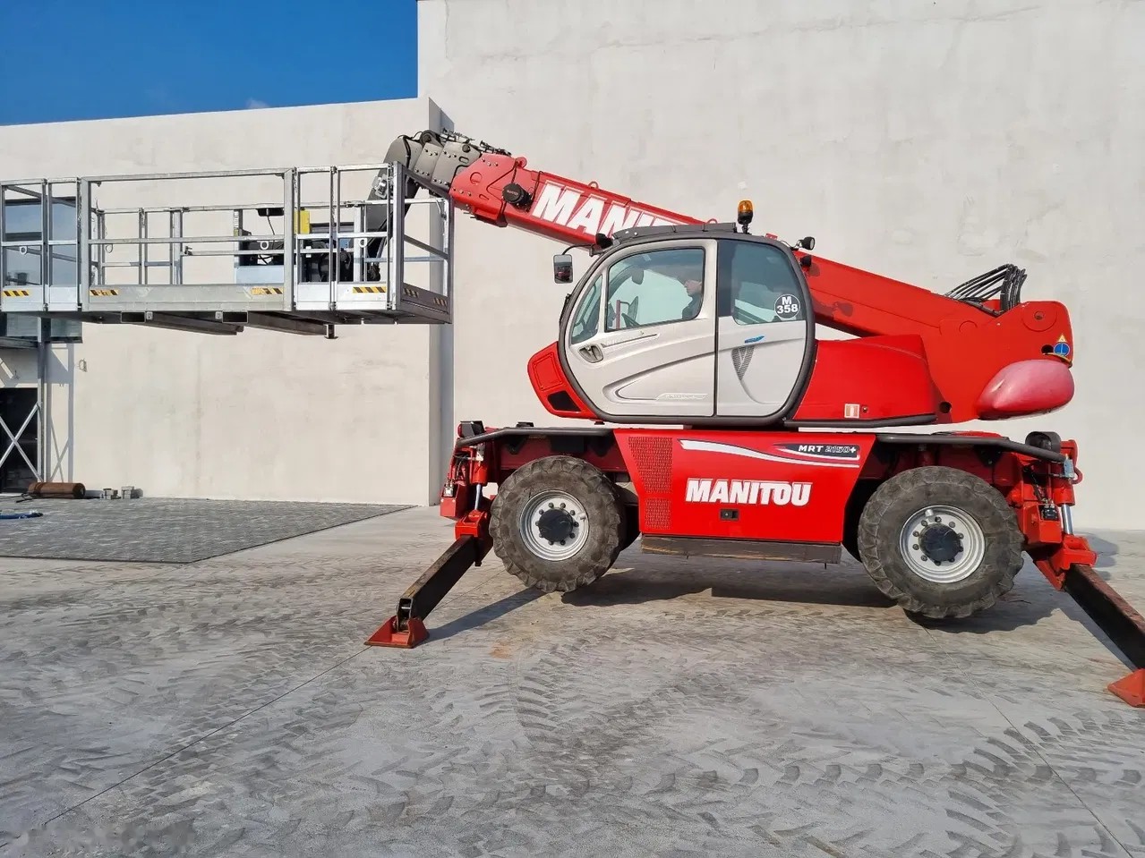 2015 Manitou MRT, 4 426 mth, dovoz Skladom v EÚ — foto 6 z 16