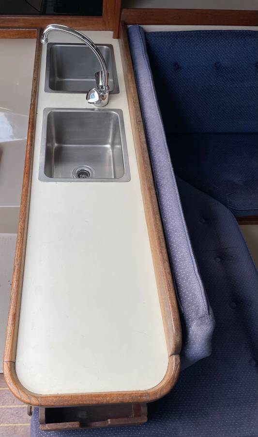 1986 Catalina, dovoz USA — foto 11 z 12