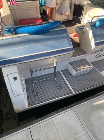 1989 Wellcraft, dovoz USA — foto 2 z 9