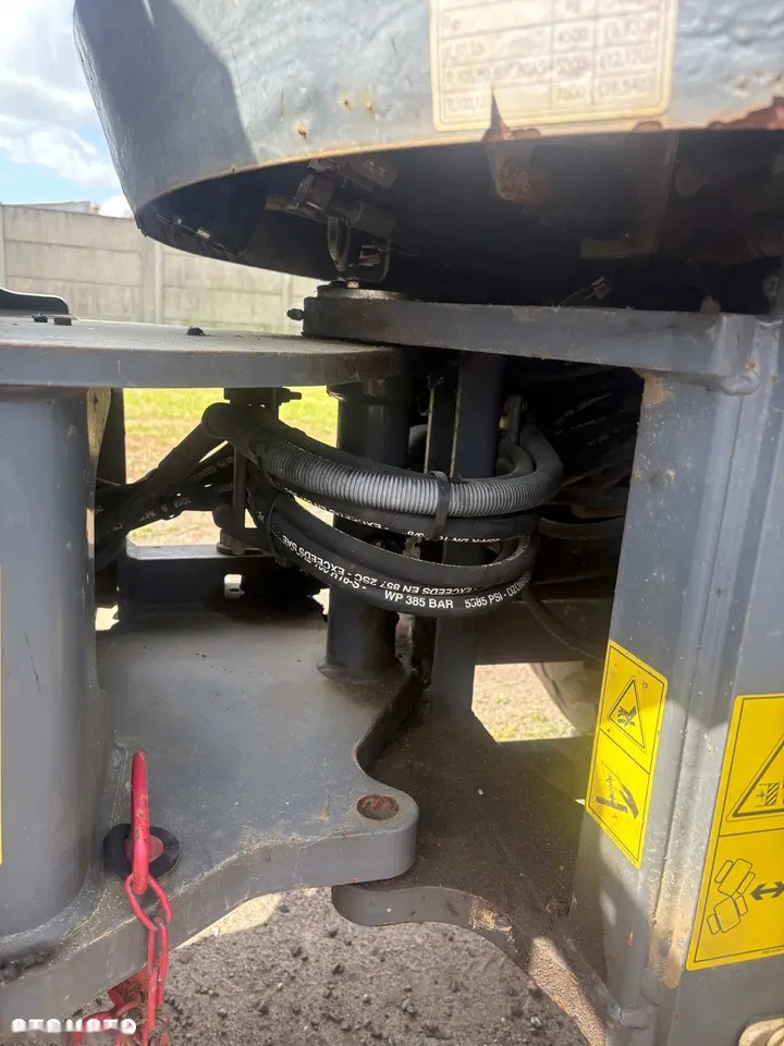 2014 Terex TL80, 4 471 mth, dovoz Skladom v EÚ — foto 9 z 14
