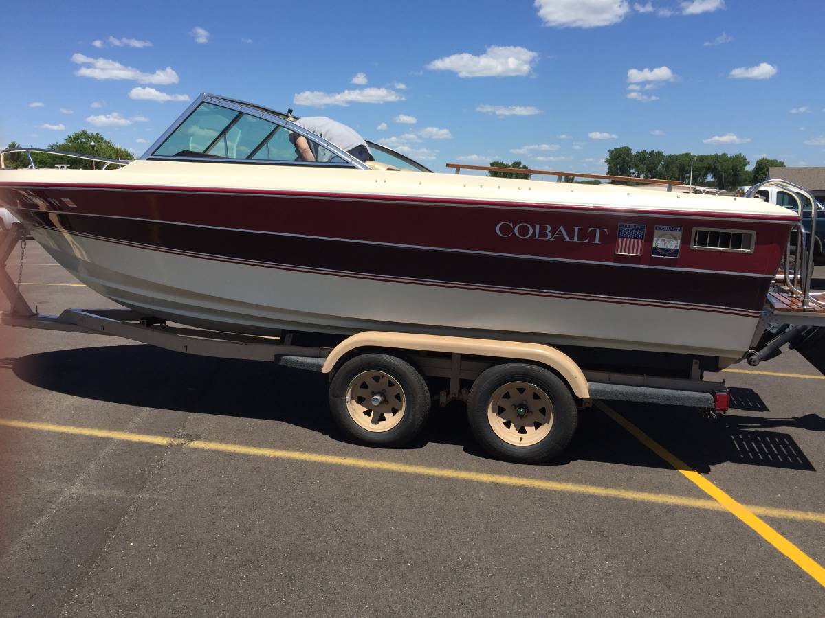 1983 Cobalt, dovoz USA — foto 4 z 12