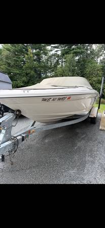 2002 Sea Ray, dovoz USA — foto 2 z 3