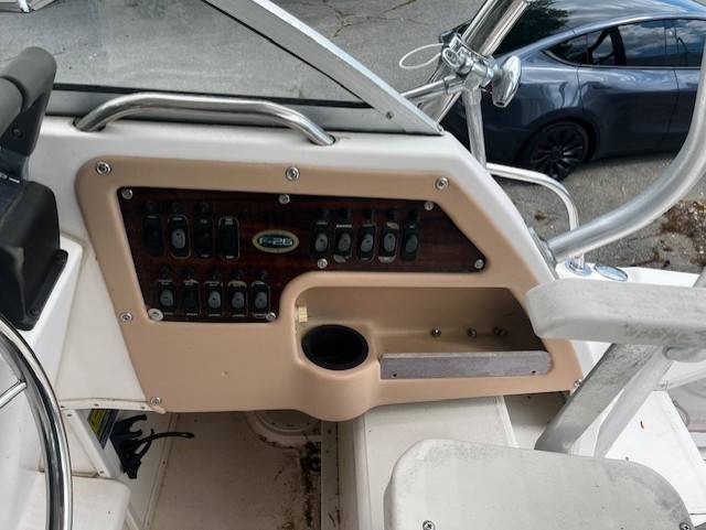 1997 Grady-White, biela, dovoz USA — foto 7 z 12