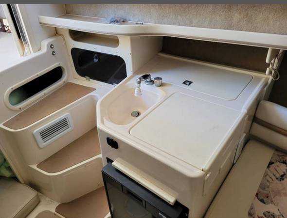 2000 Grady-White, biela, dovoz USA — foto 9 z 12