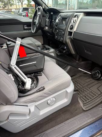 Crestliner, dovoz USA — foto 4 z 6