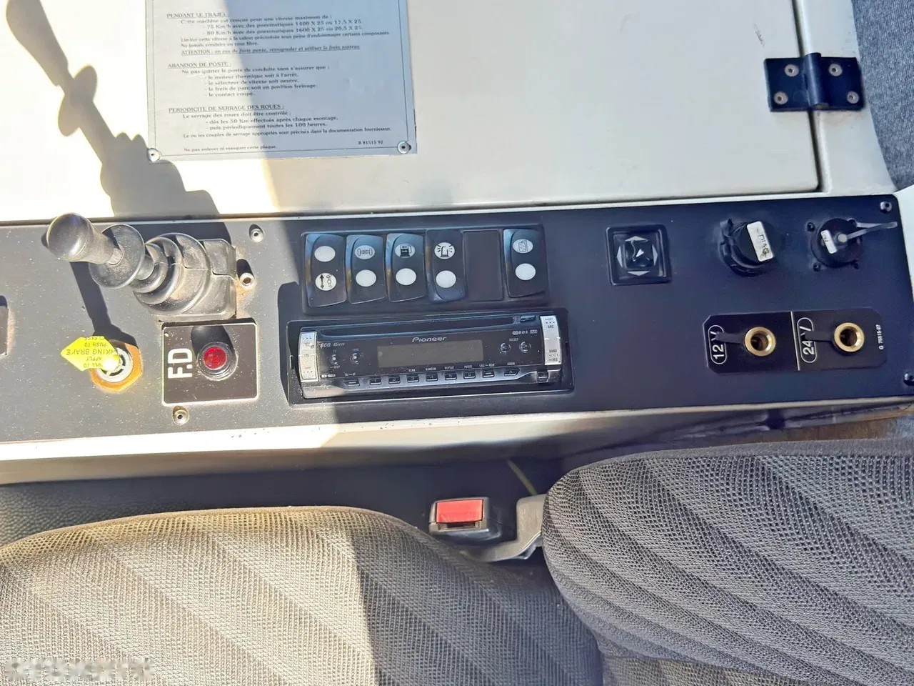 2007 Terex DEMAG, 17 000 mth, dovoz Skladom v EÚ — foto 11 z 14