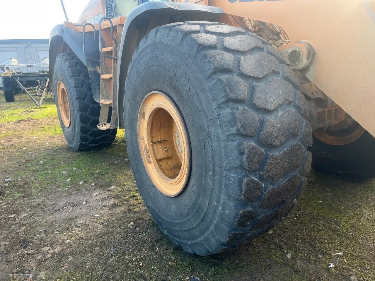 2009 Case 921E, 19 000 mth, dovoz Skladom v EÚ — foto 4 z 8