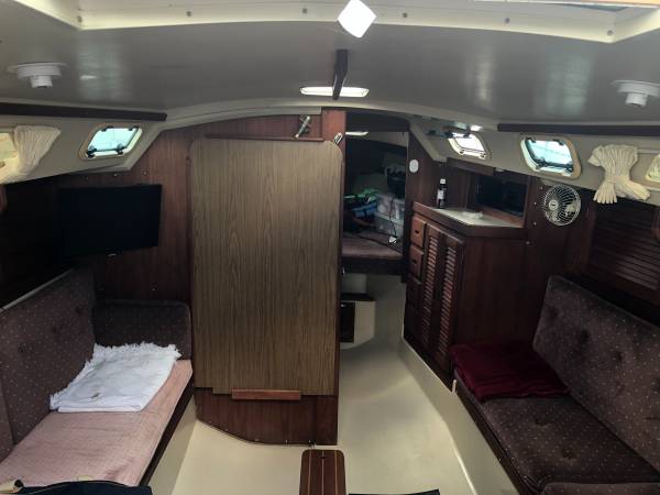 1987 Catalina, dovoz USA — foto 4 z 12