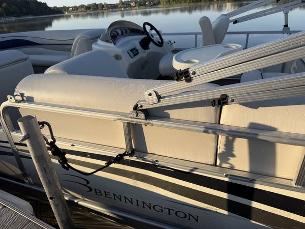 Bennington, dovoz USA — foto 6 z 12