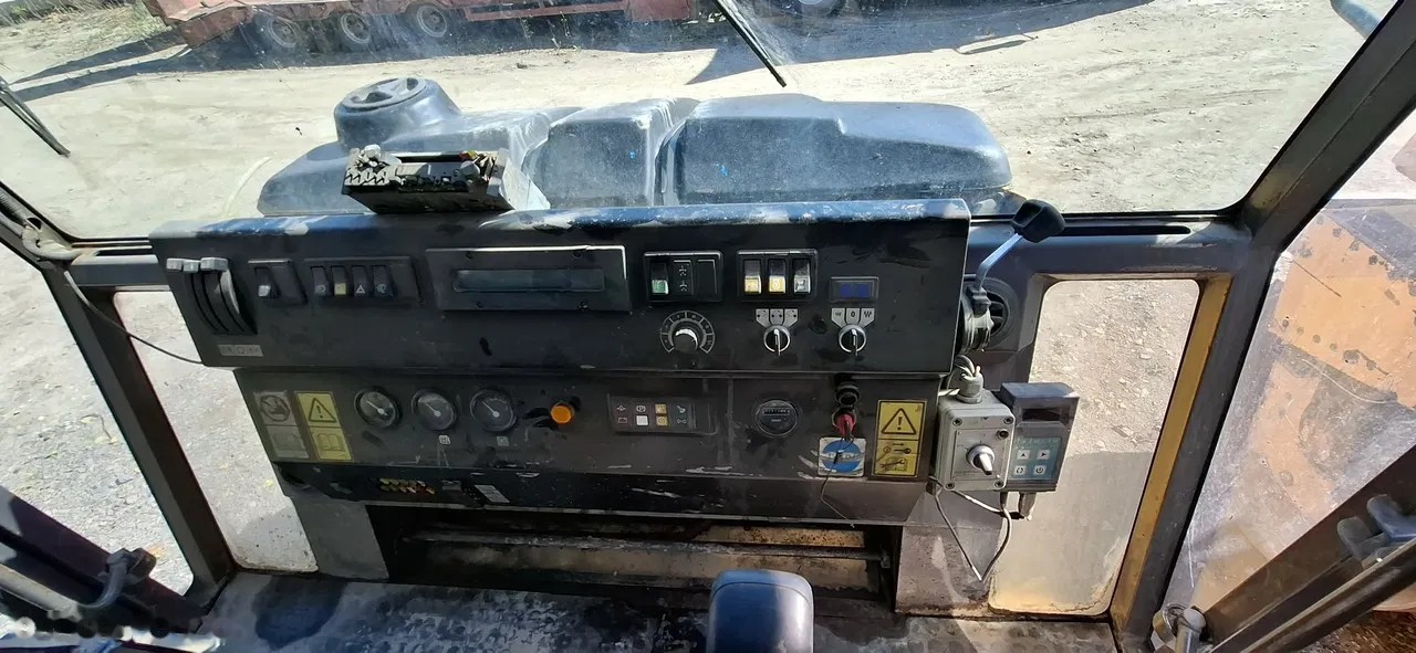 2003 Stavostroj VH 950 A, dovoz Skladom v EÚ — foto 5 z 5