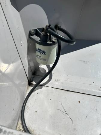 1994 Crestliner, dovoz USA — foto 6 z 12