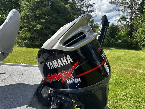 2012 Skeeter, dovoz USA — foto 1