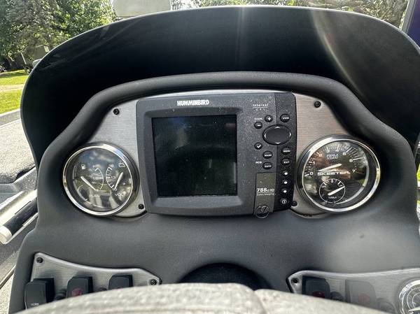 2012 Skeeter, dovoz USA — foto 3 z 12