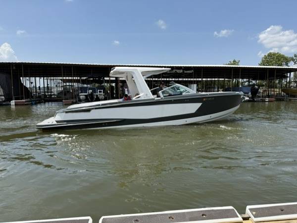 2021 MasterCraft, dovoz USA — foto 7 z 12