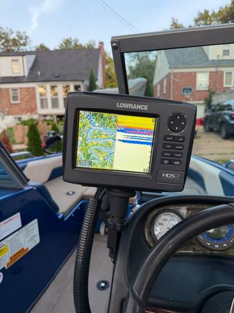 2004 Skeeter, dovoz USA — foto 11 z 11