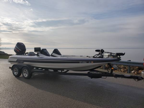 2014 Skeeter, dovoz USA — foto 1 z 10 2014 Skeeter, dovoz USA — foto 1 z 10