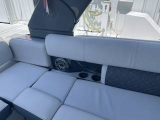 2022 Harris, dovoz USA — foto 11 z 12