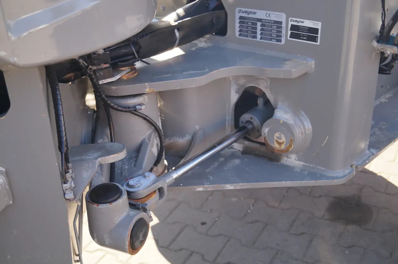 2019 Atlas AR480, 1 718 mth, dovoz Skladom v EÚ — foto 9 z 23