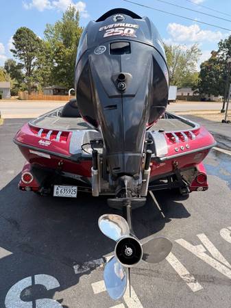 2010 Ranger, dovoz USA — foto 3 z 12