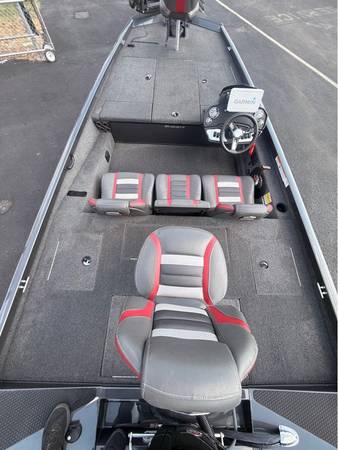 2019 Ranger, dovoz USA — foto 10 z 12