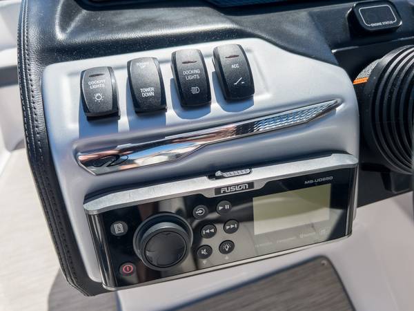 2019 Malibu, dovoz USA — foto 9 z 12
