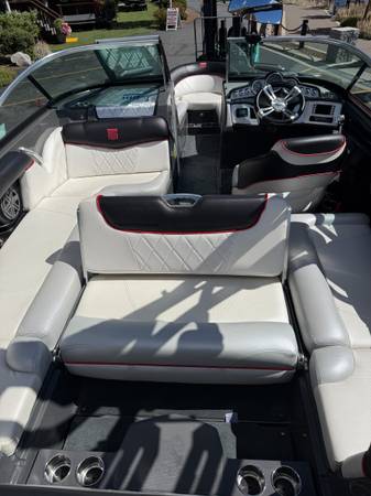 2015 MasterCraft, dovoz USA — foto 12 z 12