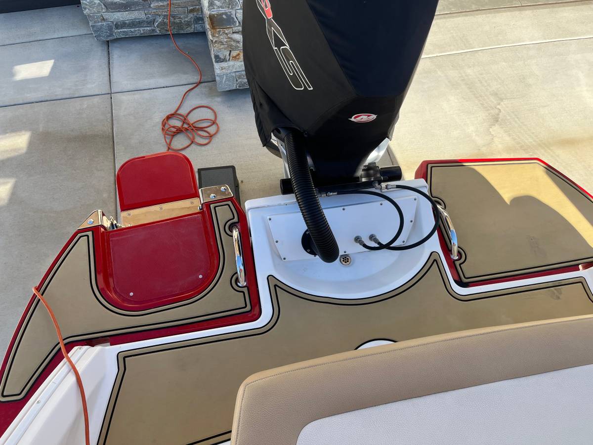 2021 Cobalt, dovoz USA — foto 10 z 12