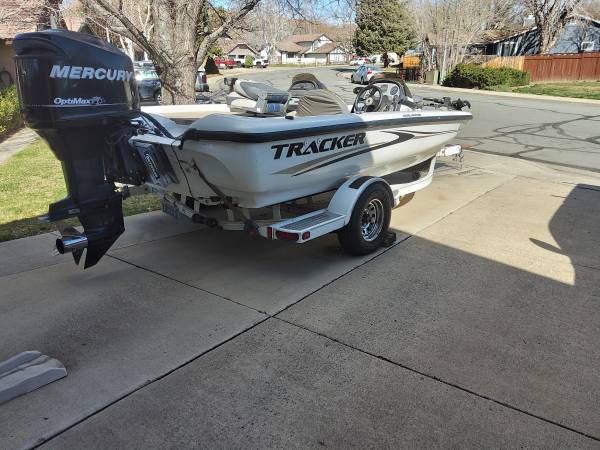 Tracker, dovoz USA — foto 2 z 2