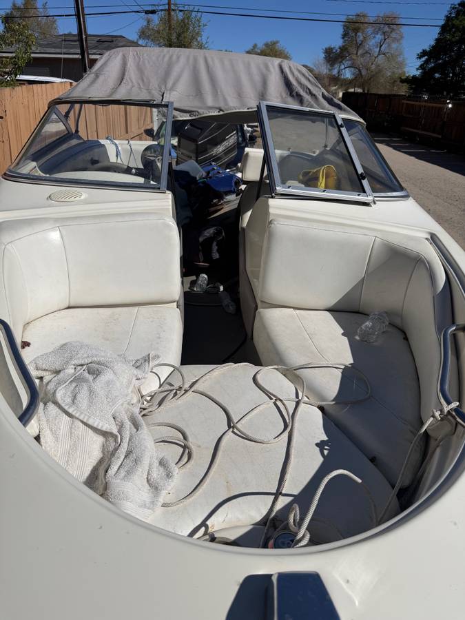 2000 Bayliner, dovoz USA — foto 3 z 11