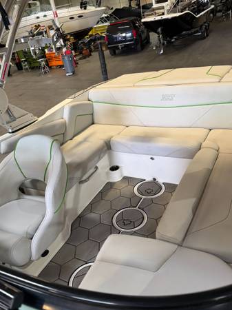 2019 MasterCraft, dovoz USA — foto 9 z 9