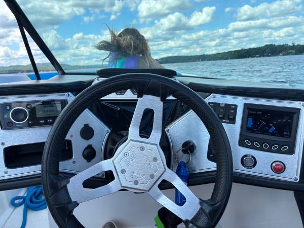 2015 MasterCraft, dovoz USA — foto 12 z 12