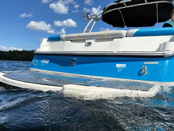 2015 MasterCraft, dovoz USA — foto 6 z 12