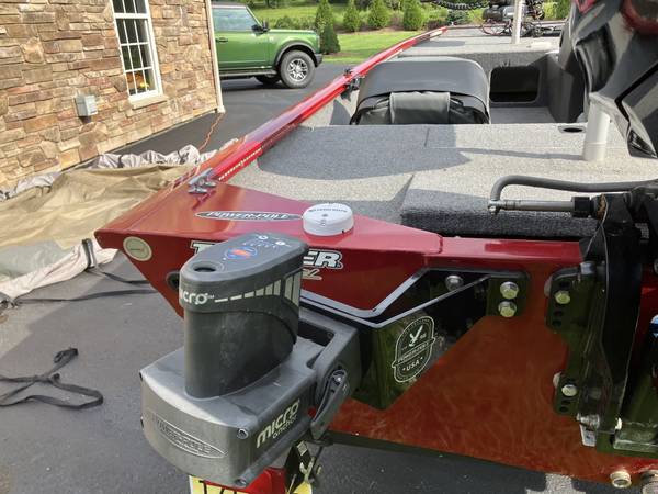 Tracker, dovoz USA — foto 5 z 12
