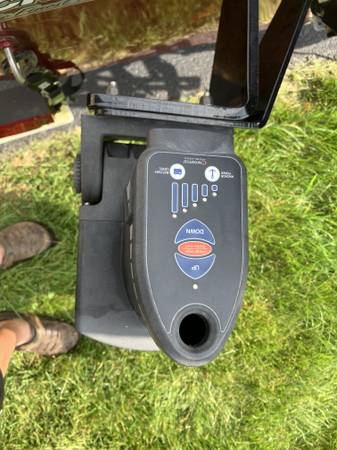 Tracker, dovoz USA — foto 7 z 12